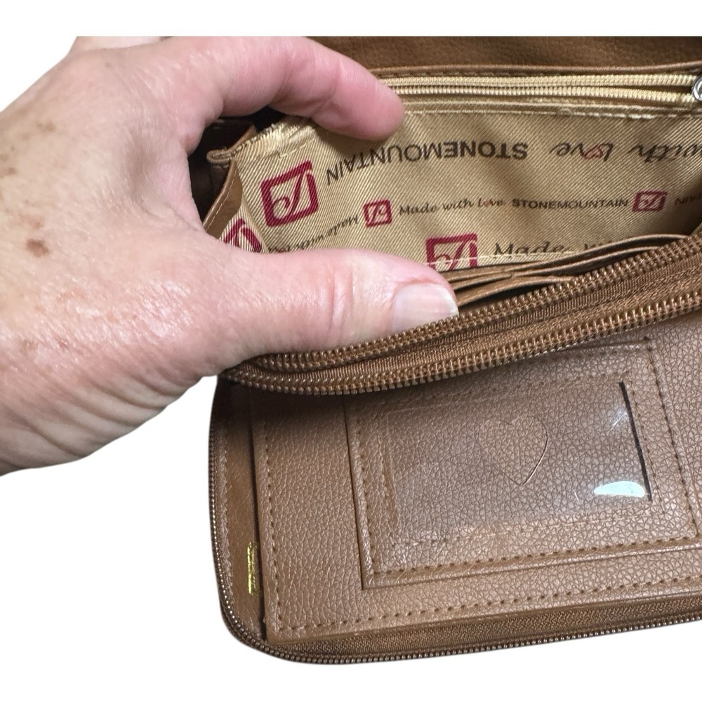 Stone Mountain Wallet & Checkbook Purse Bag Genuine Leather Tan 2 Piece Set - Picture 4 of 10